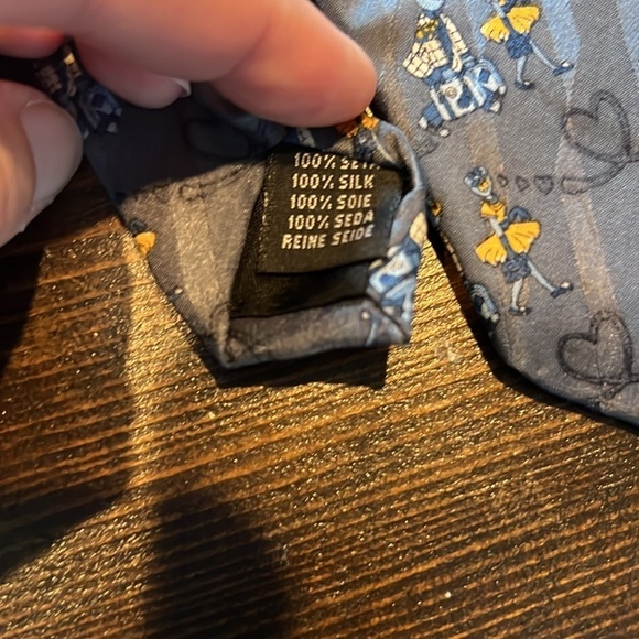 Vintage silk tie - Picture 3 of 4